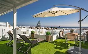 Flower Beach Suite 23